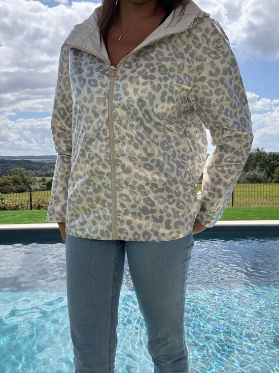 Escandelle - Manteau parka court mi fesses imperméable réversible léopard argenté blanc
