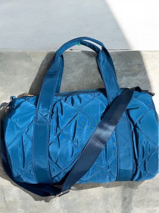 Sac polochon matelassé bleu anses et bandoulière