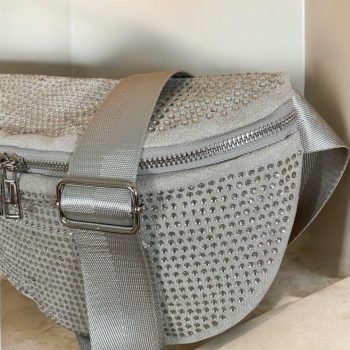 Sac banane toucher velours à strass couleur argent