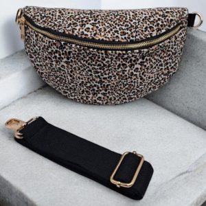 Sac banane beige motifs léopard matelassé en coton