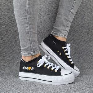 Chaussures baskets basses en toile noir avec inscription “Amor” style converse