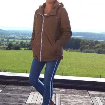 Laura Jo - Imperméable mi long fourré en fausse fourrure cordon tricolore couleur camel