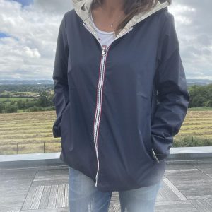 Laura Jo - Imperméable réversible court sans garnissage ouate mi-saison couleur bleu marine/doré