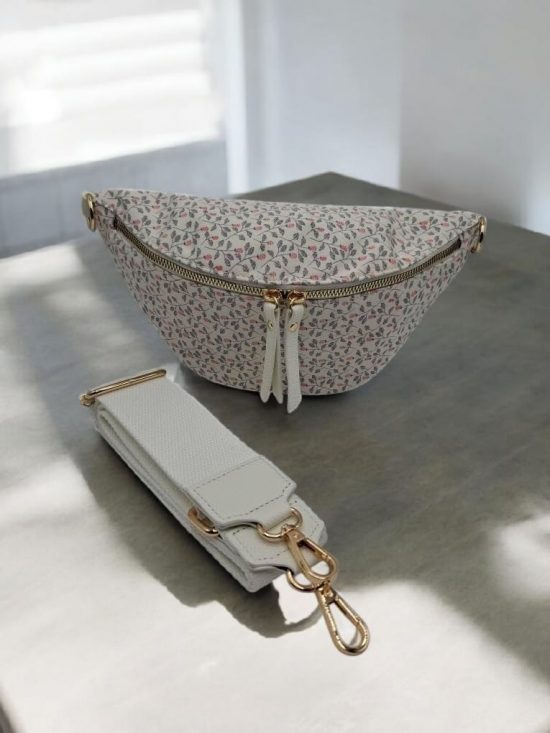 Sac banane en tissu coton liberty blanc motif floral tons rose et gris