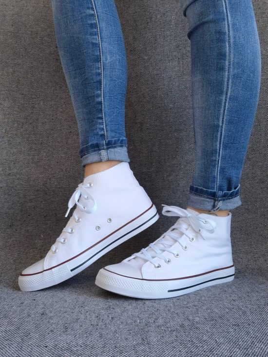 Chaussures baskets hautes toile blanche style converse