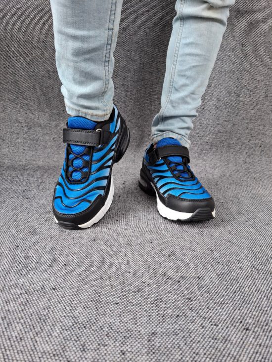 Chaussures baskets bleus et noires style TN requins - Enfant (garçon)