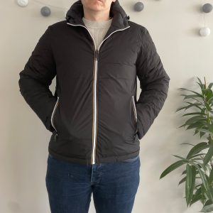 Doudoune à capuche HOMME courte imperméable et réversible matelassé noir