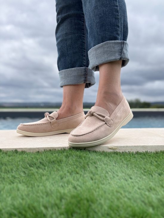 Chaussures mocassins toucher daim beige clair