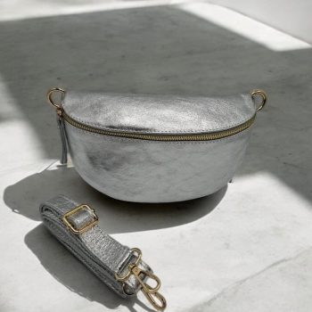 Sac banane cuir argenté irisé petit format