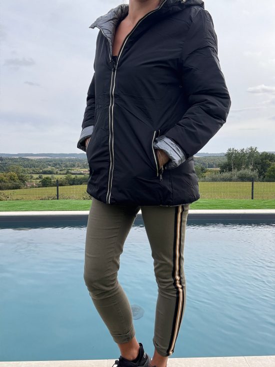 Melya Melody - Manteau court noir réversible et imperméable matelassé argenté brillant