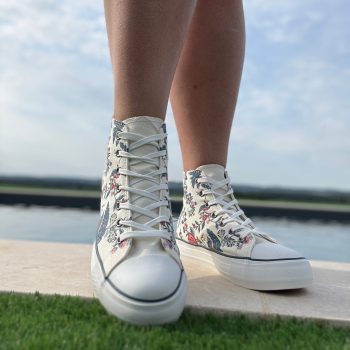 Chaussures baskets hautes en toile motif liberty floral style converse