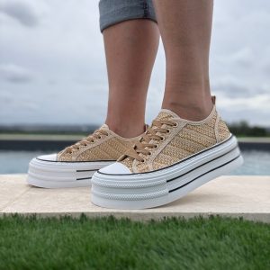 Chaussures baskets tissées beige doré semelle compensée style converse