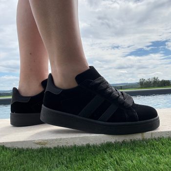 Chaussures baskets basses type campus tout noir all black