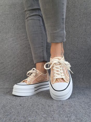 Chaussures baskets effet paille beige rose semelle compensée style converse – Image 10