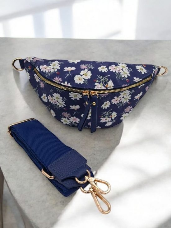 Sac banane en tissu bleu marine motifs fleuris blanc et rose