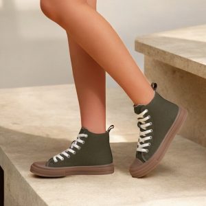 Chaussures baskets hautes en tissu kaki et marron style converse
