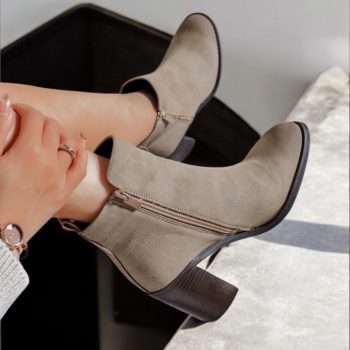 Chaussures boots à talon haut beige bi-matières