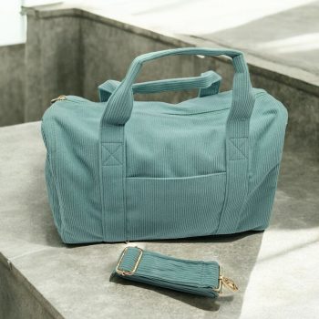 Sac week-end polochon vert d'eau bleu effet velours cotelé avec sangle unie