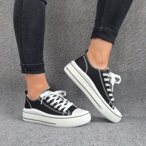 Chaussures baskets en toile tissu noir semelle épaisse style converse