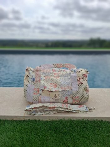 Sac polochon week end de voyage en tissu coton patchwork multicolore fleuri bleu clair orange – Image 8