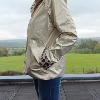 Laura Jo – Imperméable réversible court garnissage ouate mi-saison doré / léopard zip uni