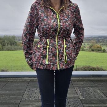 Attrait Paris – Imperméable mi long léger liberty fleuri