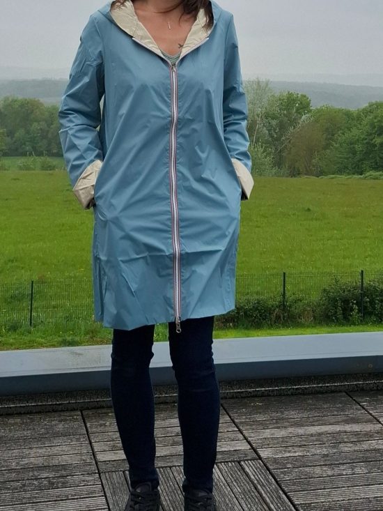 Laura Jo - Imperméable réversible long sans garnissage ouate couleur bleu ciel/doré
