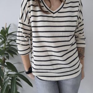 Pullover maille écru rayé noir à manches longues taille unique