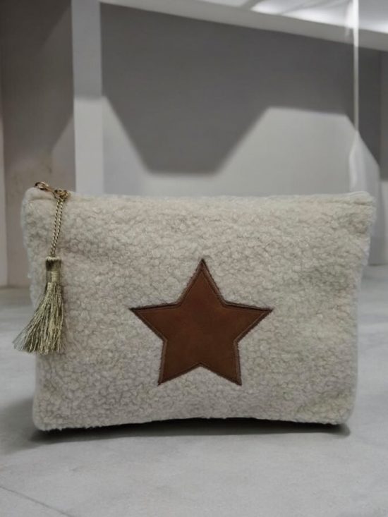 Pochette blanche avec une étoile marron