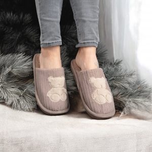 Chaussons fourrés marron en tissu avec motif ours