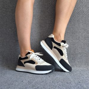 Chaussures baskets basses tendance beige noir et blanc style sneakers