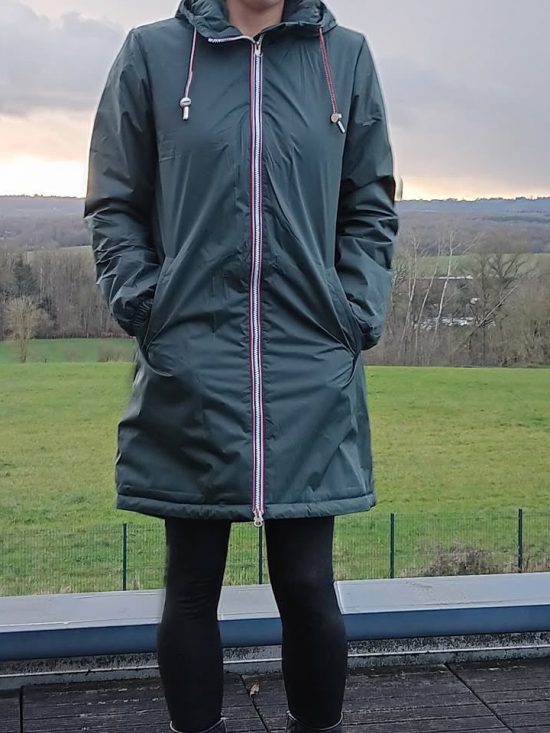 Laura Jo - Imperméable long doublé en fausse fourrure cordon tricolore couleur vert forêt