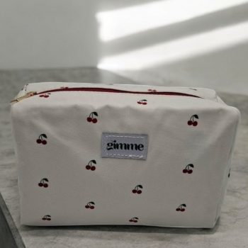 Trousse en tissu imperméable blanc motifs cerises