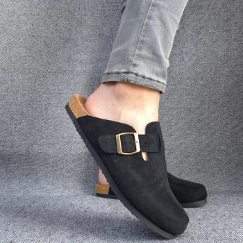 Chaussures sandales fermées type Birk noir boucle doré