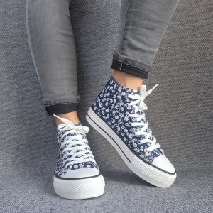 Chaussures baskets hautes motifs liberty fleurs bleu marine en tissu style converse