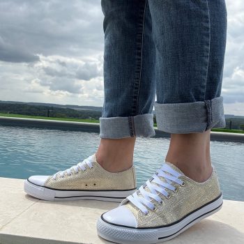 Chaussures baskets basses en toile effet serpent doré style converse