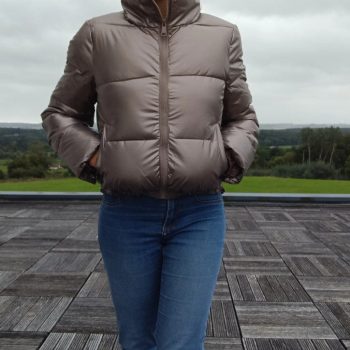 Melya Melody - Manteau court imperméable matelassé bronze brillant