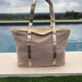 Sac à main style cabas porté main en tissu velours cotelé beige avec anses et bandes dorées
