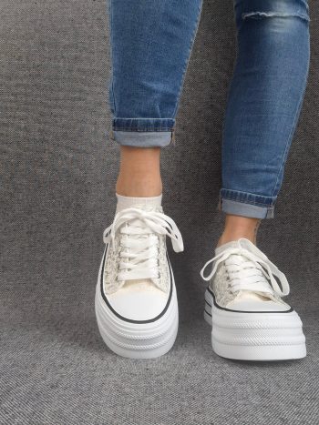 Chaussures baskets basses semelle compensée tissu motif léopard argenté style converse – Image 6