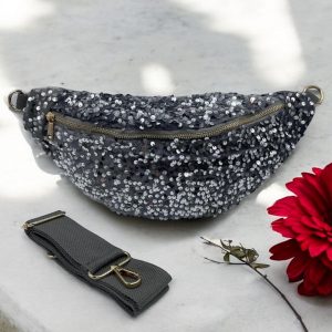 Sac banane tissu velours gris sequins argentés