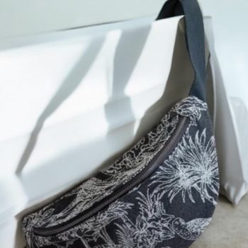 Sac banane XL coton noir motifs savane