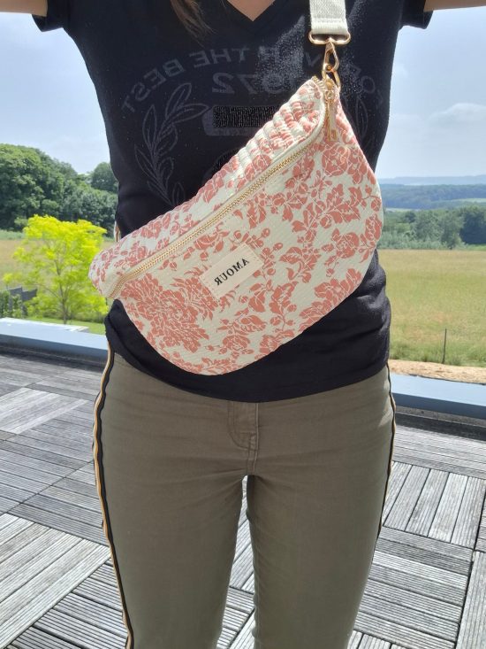 Sac banane coton matelassé blanc liberty fleuri corail creme