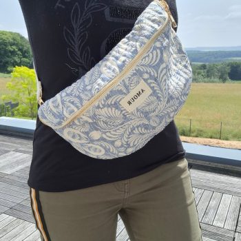 Sac banane en coton matelassé liberty fleuri bleu et creme