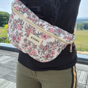 Sac banane en coton matelassé liberty fleuri noir rose creme