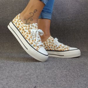 Baskets basses motifs liberty fleurs jaunes en tissu type converse - Le Petit Placard