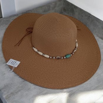 Chapeau type capeline couleur Marron brun - Le Petit Placard
