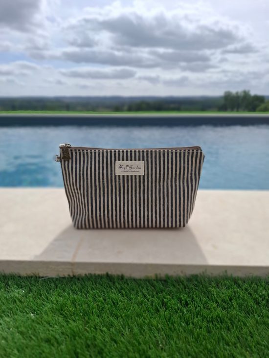 Pochette trousse en tissu imperméabilisé noir et blanc