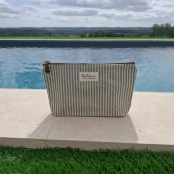 Pochette trousse en tissu imperméabilisé vert d’eau et blanc