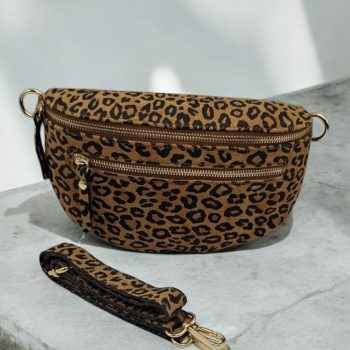Sac banane croûte de cuir 2 poches léopard beige ocre - Le Petit Placard