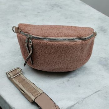 Sac banane peluche moumoute rose pale - Le Petit Placard